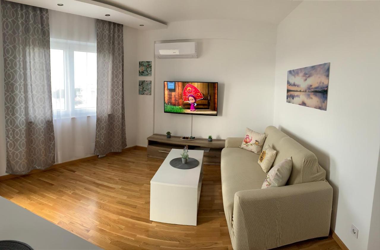 Ive Lole Ribara 38 Apartment Becici  Exterior photo